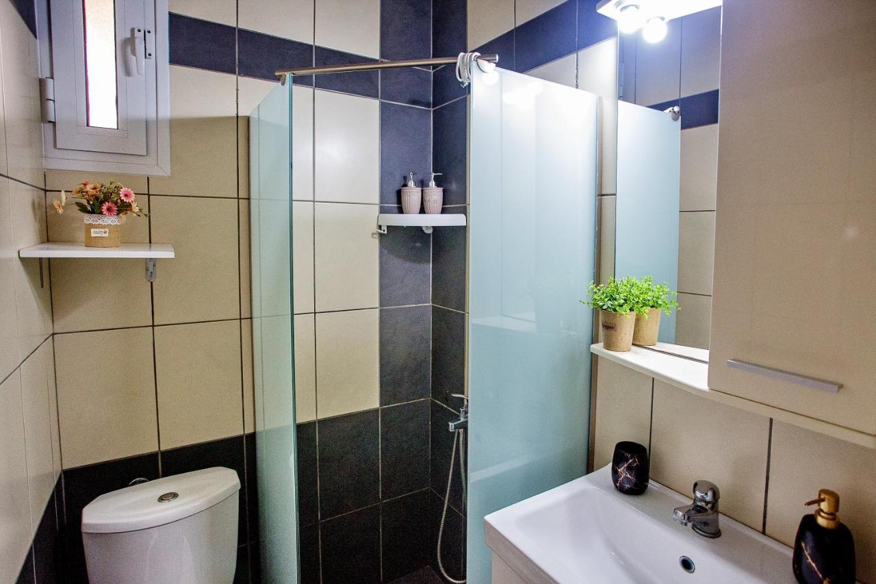 Holiday House Ioanna 2 - Loft Néa Péramos المظهر الخارجي الصورة