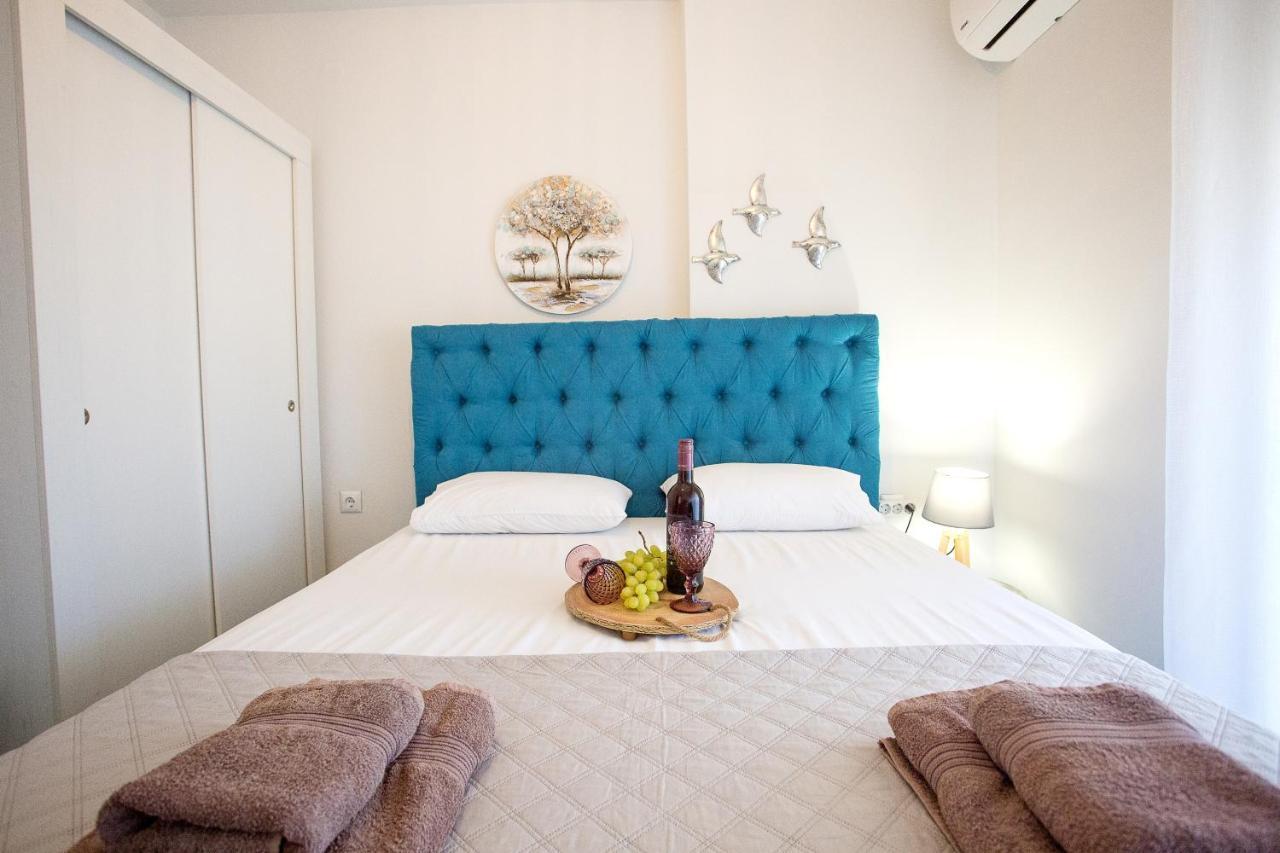 Holiday House Ioanna 2 - Loft Néa Péramos المظهر الخارجي الصورة