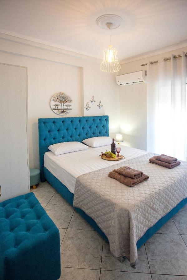 Holiday House Ioanna 2 - Loft Néa Péramos المظهر الخارجي الصورة