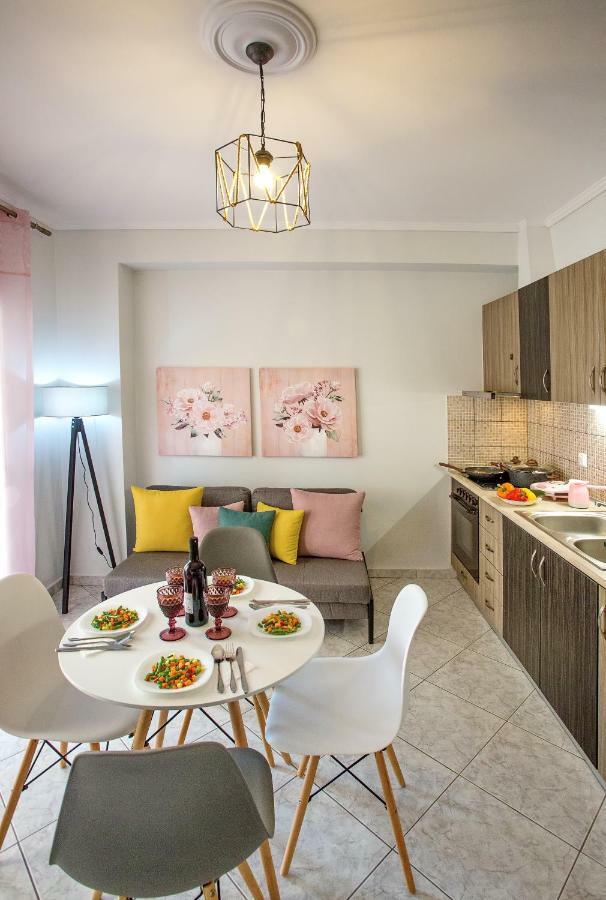 Holiday House Ioanna 2 - Loft Néa Péramos المظهر الخارجي الصورة